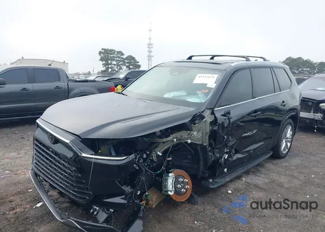 2025 Toyota Grand Highlander Platinum from USA, damaged, VIN 5TDAAAB59SS102736
